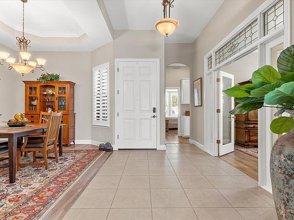 5th image of 1720 Rio Vista Way