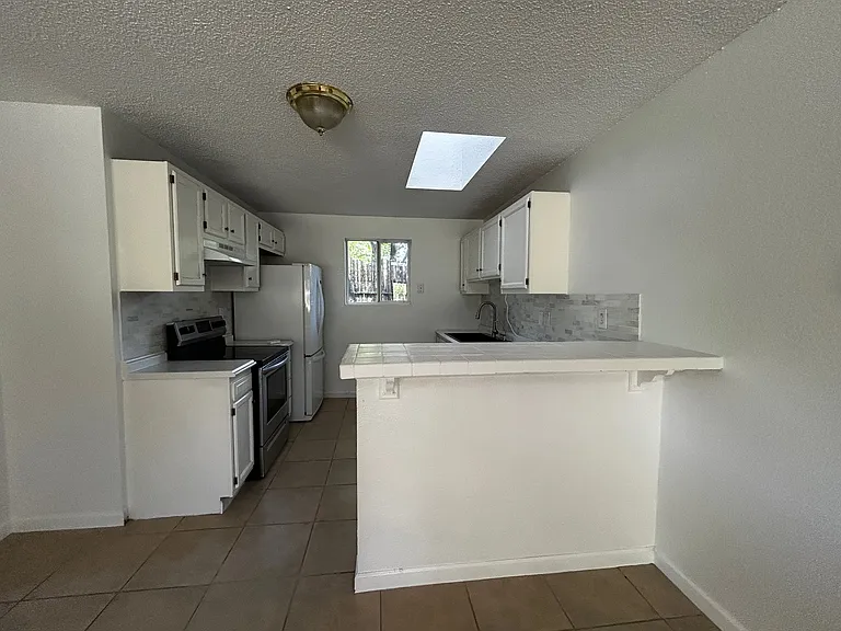 3871 Corrales Rd NW — Photo 6