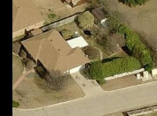 4th image of 315 S Walnut Creek Dr