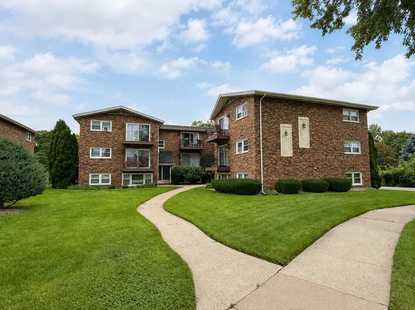 5629 6th Ave APT 1B, Countryside, IL 60525