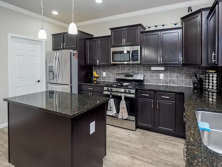 59106 Silvergrass Dr — Photo 4