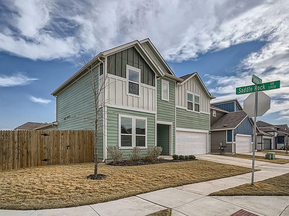 2nd image of 1601 Denesa Dr