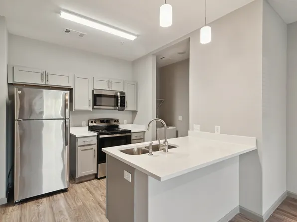 Riverwalk Apartments