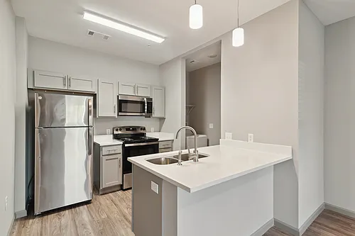 Riverwalk Apartments Photo 1