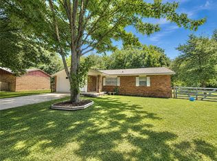 1207 S Prospect Cir, Siloam Springs, AR 72761