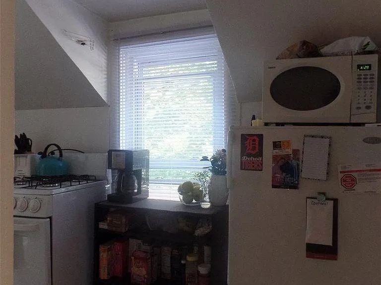 415 S Franklin St #1/2 — Photo 2