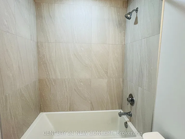 5858 Yonge St #2526 — Photo 15