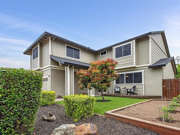 2nd image of 1078 Estes Drive