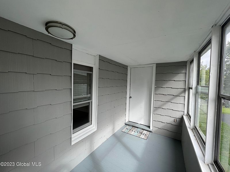 2nd image of 37 5th Avenue