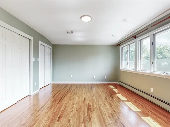 210-30 29th Avenue image 12 of 16