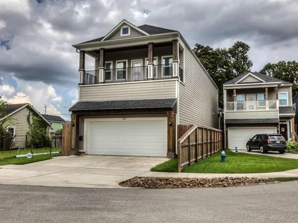 922 Alexander St, Houston, TX 77008