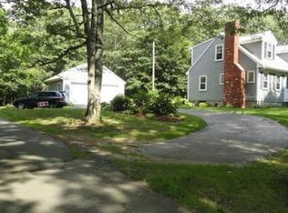 126B Horseneck Rd, Dartmouth, MA 02748