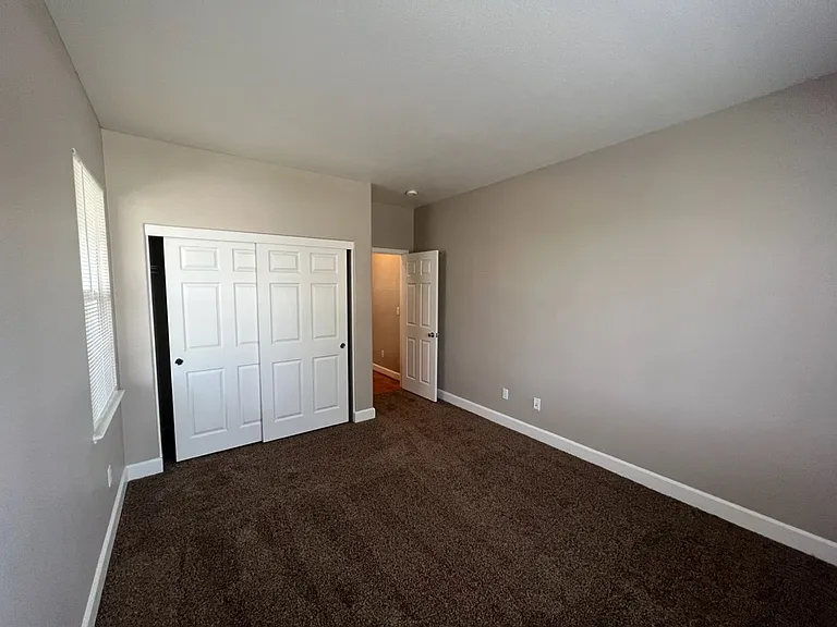 1506 Azalea Dr — Photo 11