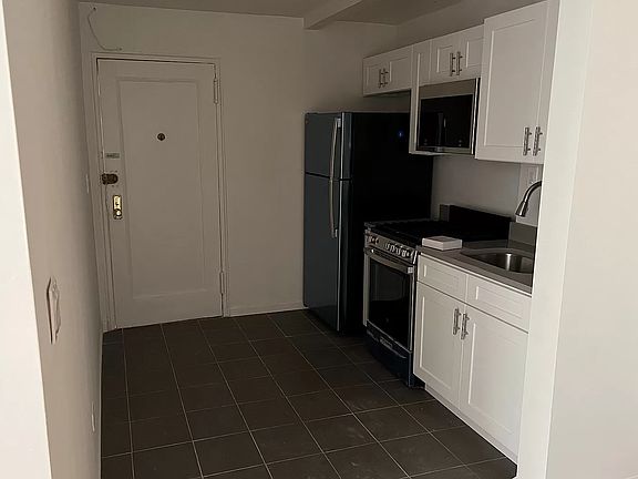 2nd image of 8419 51st Ave APT 1H
