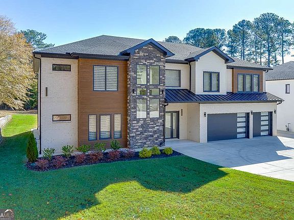 3rd image of 751 Rock Springs Rd Lot 2