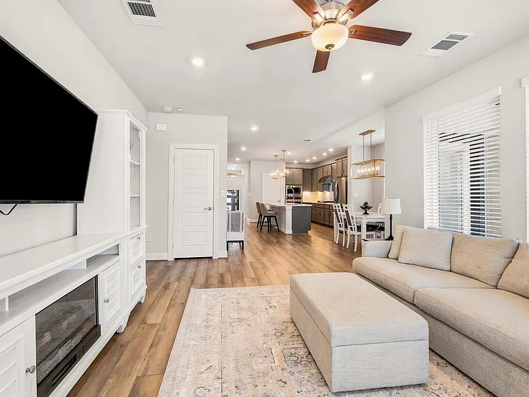 2650 Vistablue Ln — Photo 10