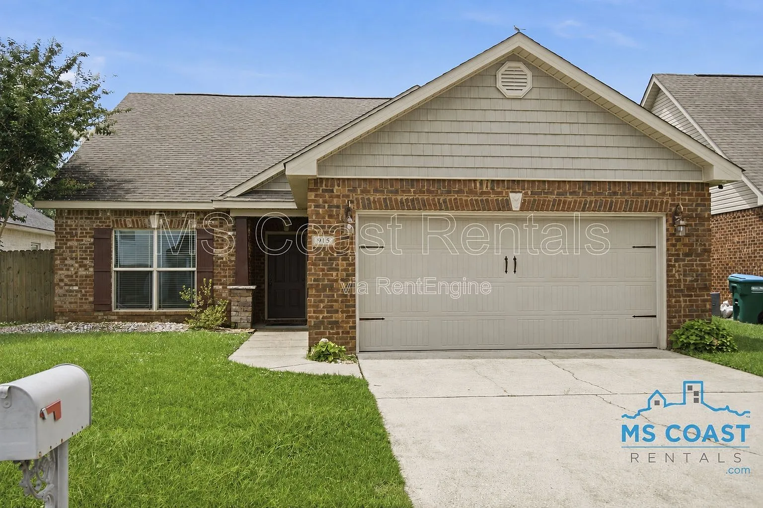3 bed, 2.0 bath, 1683 sqft, $2,199 — Photo 1