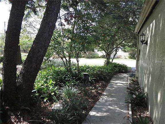 3rd image of 11305 Galleria Dr