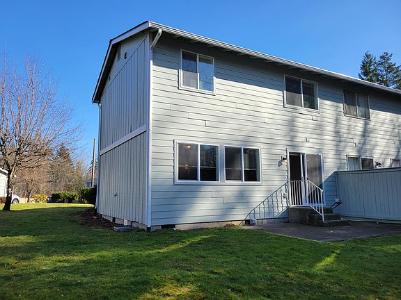 5th image of 10404 McKinley Ave E #10416