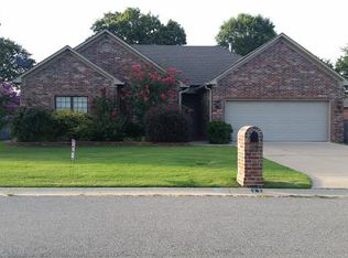 27 Valmont Drive, Greenbrier, AR 72058
