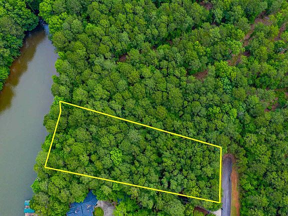 3rd image of 1500 Plantation Dr