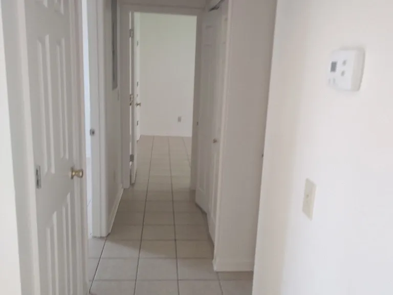 409 N Hansell St #409 — Photo 3