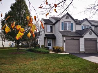 2588 Arcadia Cir, Naperville, IL 60540