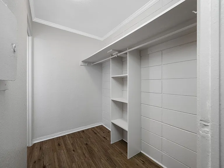 Satoshi Hideout — Photo 14