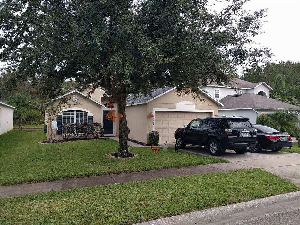 2nd image of 16164 Corner Lake Dr