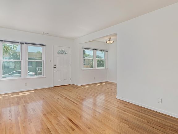 Living Room/Dining Room 1