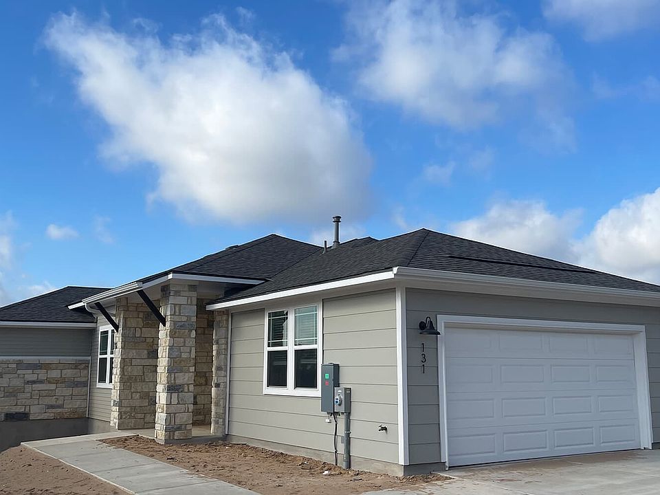 2nd image of 131 Charming Redbud Ln