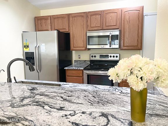 5th image of 6615 W BROWN Street