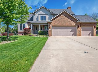 2449 Jacob Trl, Stevensville, MI 49127