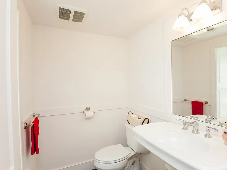40 W Mechanic St — Photo 14