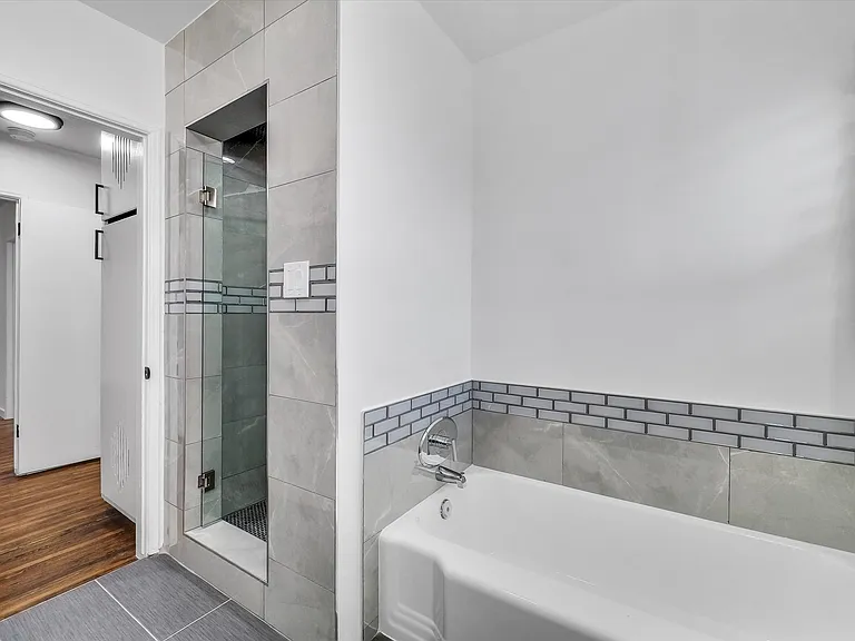 350 S Camden Dr #A — Photo 31