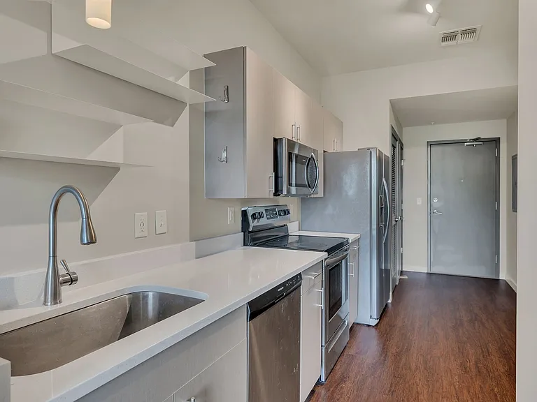 1900 12th Ave S #311 — Photo 12