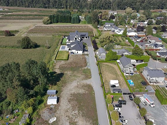 2nd image of 42165 Yarrow Central Rd