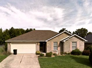 6621 Dovir Woods Dr, Sellersburg, IN 47172