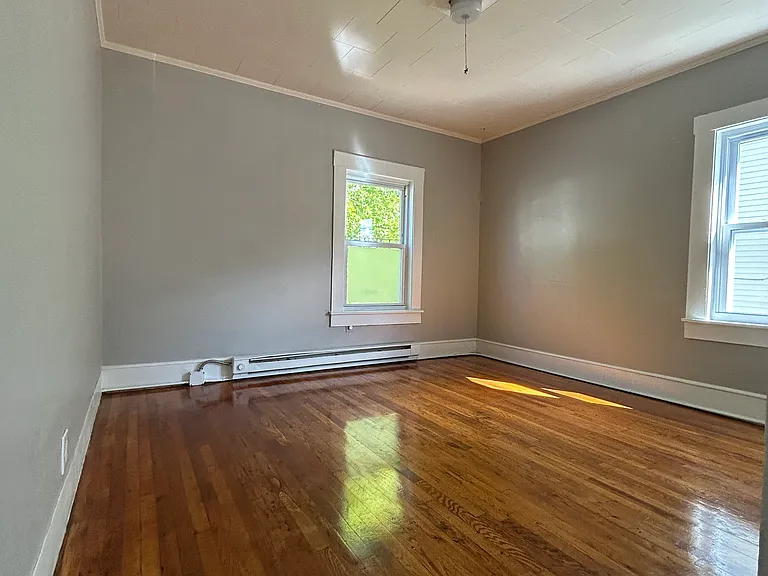 38 Prince Ave #B — Photo 14