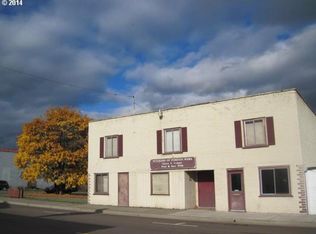 231 Main St, Riddle, OR 97469