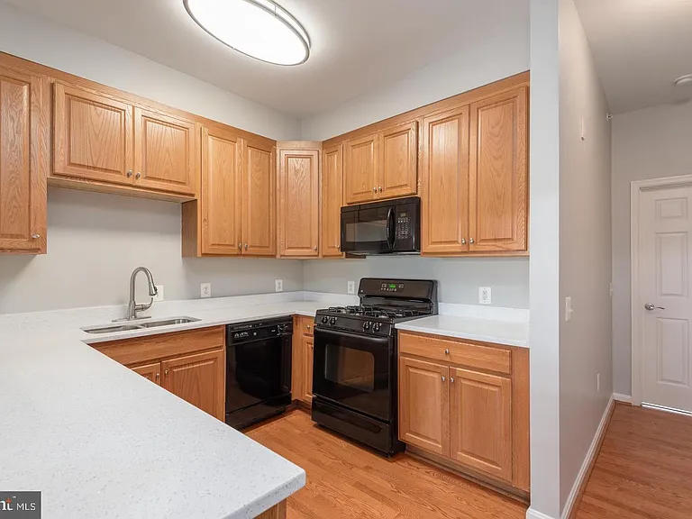 1834 Cedar Cove Way — Photo 4