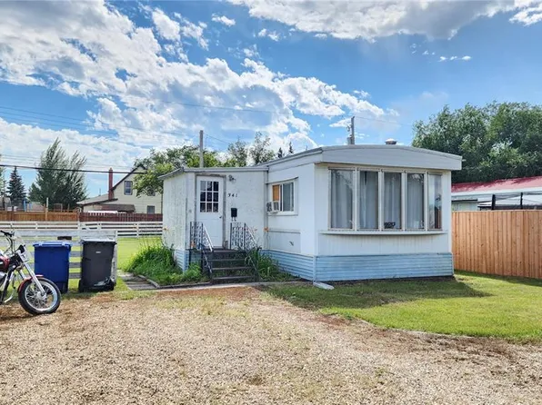 341 30th STREET W, Battleford, SK S0M 0E0