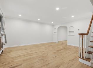 6436 Austin St, Rego Park, NY 11374