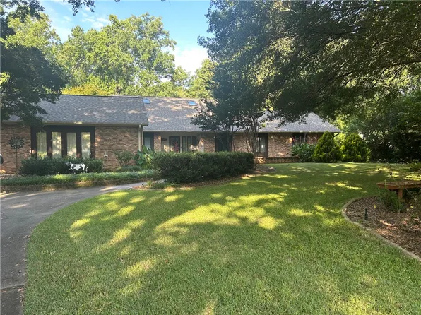 905 Meadow Ln, Anderson, SC 29621