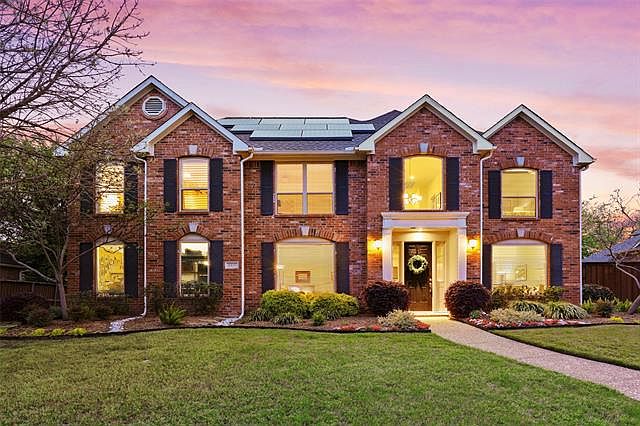 1st image of 2517 Millington Dr
