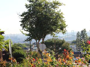 1905 W Crestwood St, Rancho Palos Verdes, CA 90275