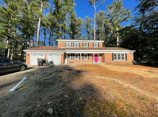 3 Victoria Dr, Guilderland, NY 12084