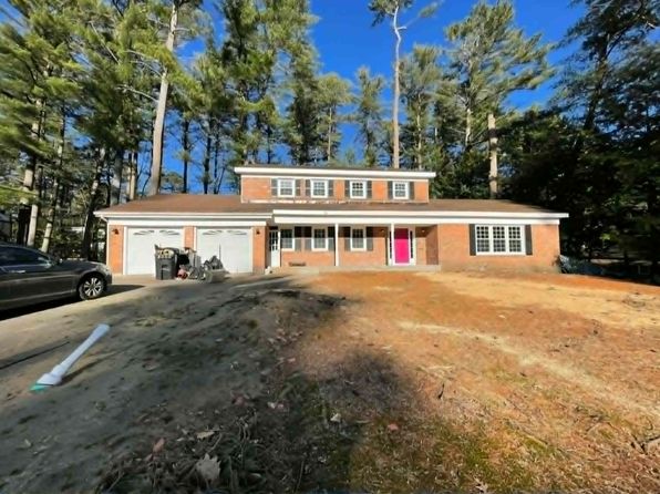 3 Victoria Dr