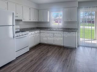 5894 Christie Ave SE, Kentwood, MI 49508