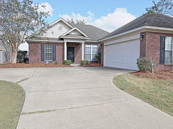2nd image of 1413 Melissa Ln